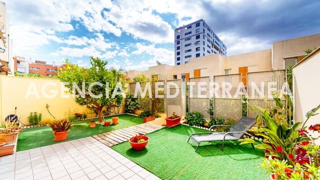 4 soveværelse Rækkehus til salg i Paterna med swimmingpool garage - € 395.000 (Ref: 8308527)