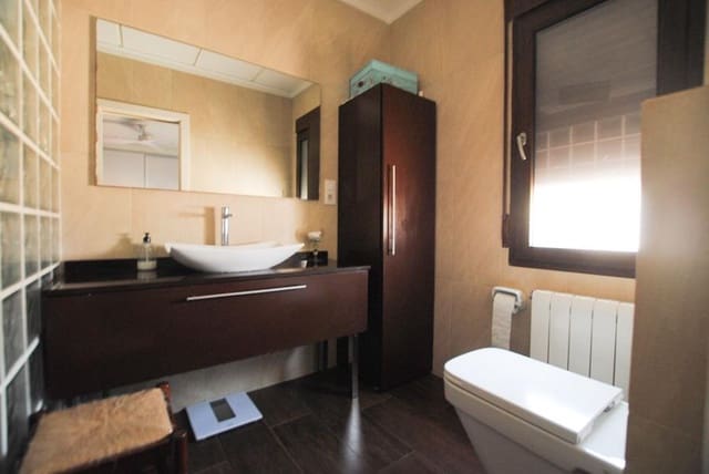 3 quarto Moradia para venda em Dénia com piscina - 787 000 € (Ref: 8373797)