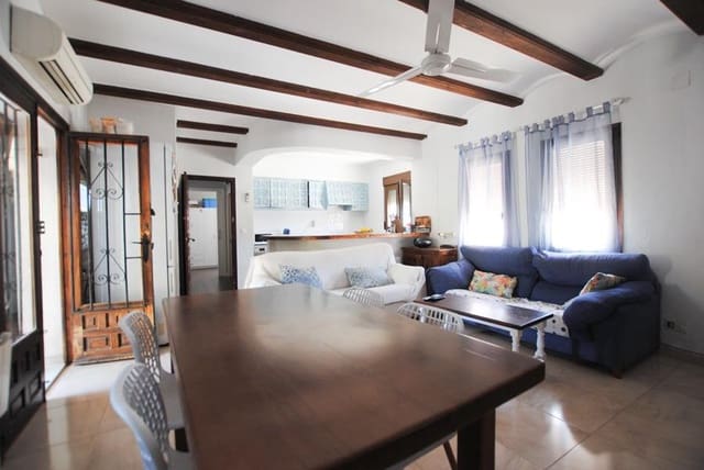 3 quarto Moradia para venda em Dénia com piscina - 787 000 € (Ref: 8373797)