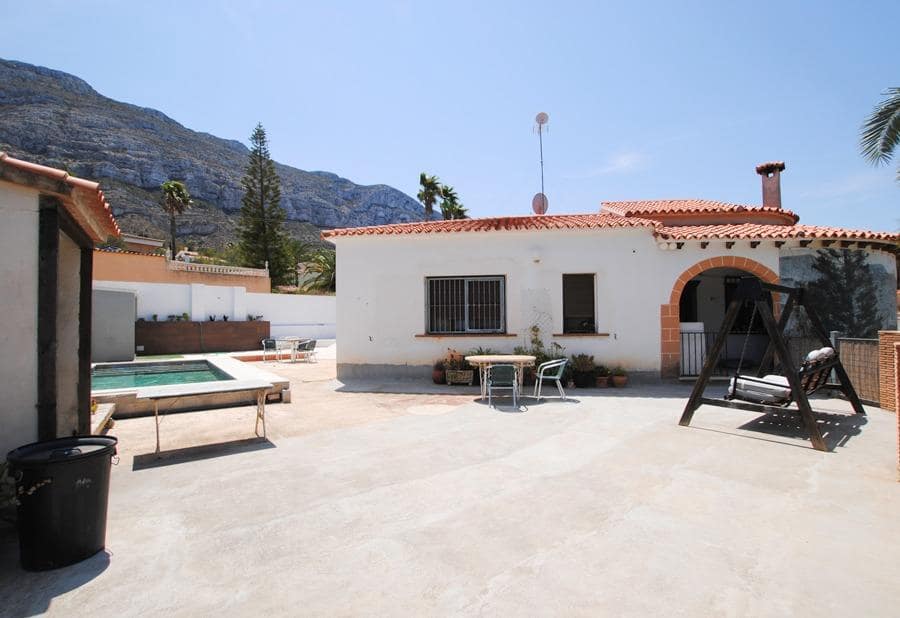 3 quarto Moradia para venda em Denia com piscina - 787 000 € (Ref: 8373797)