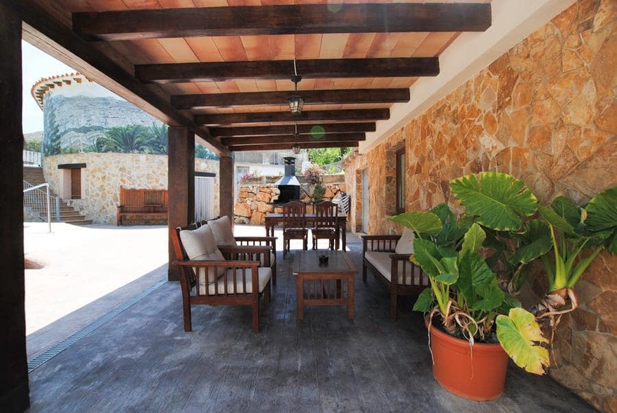 3 quarto Moradia para venda em Denia com piscina - 787 000 € (Ref: 8373797)