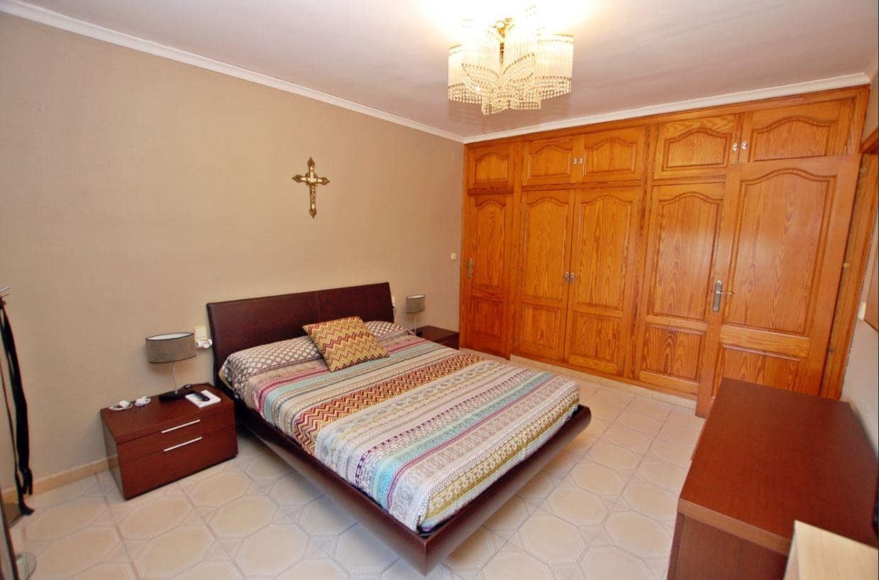 5 soveværelse Finca/Landehus til salg i Pego med swimmingpool - € 650.000 (Ref: 8564916)