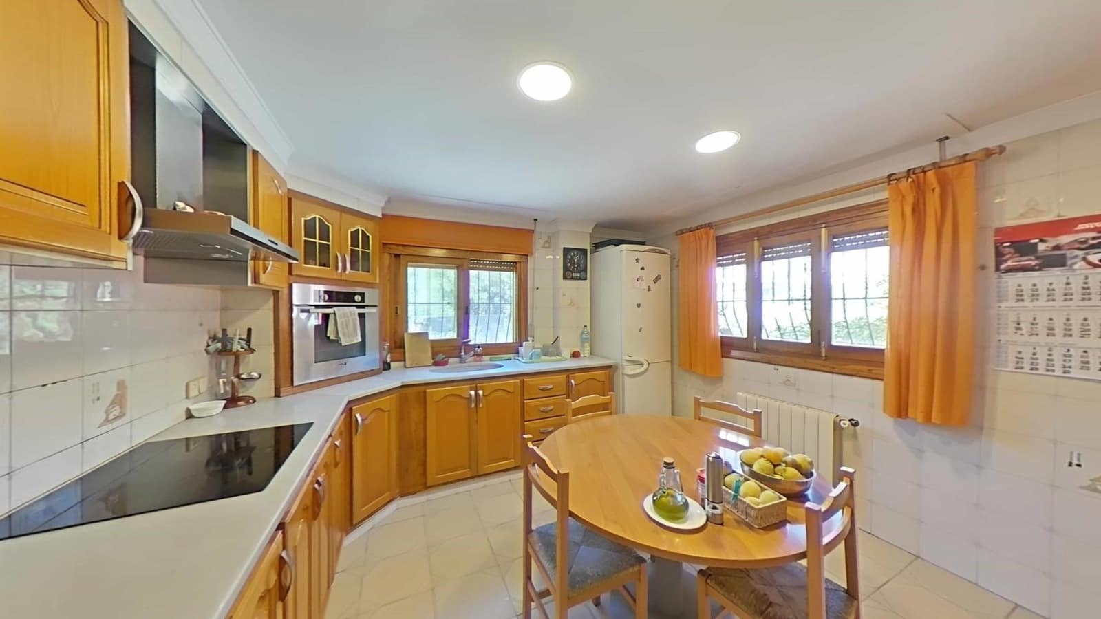 5 soveværelse Finca/Landehus til salg i Pego med swimmingpool - € 650.000 (Ref: 8564916)