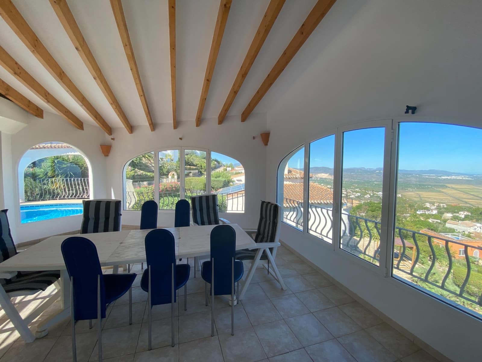 3 makuuhuone Huvila myytävänä paikassa Denia mukana uima-altaan - 580 000 € (Ref: 8576596)