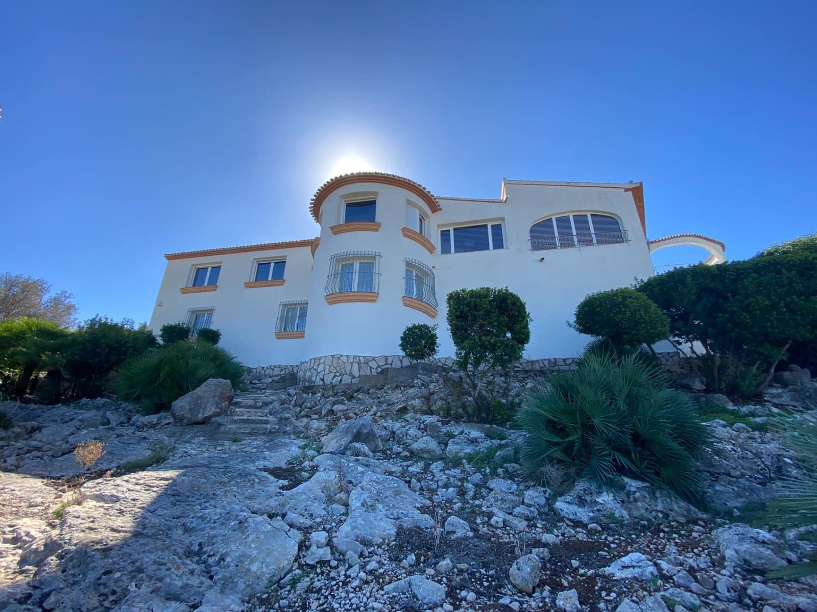 3 makuuhuone Huvila myytävänä paikassa Denia mukana uima-altaan - 580 000 € (Ref: 8576596)