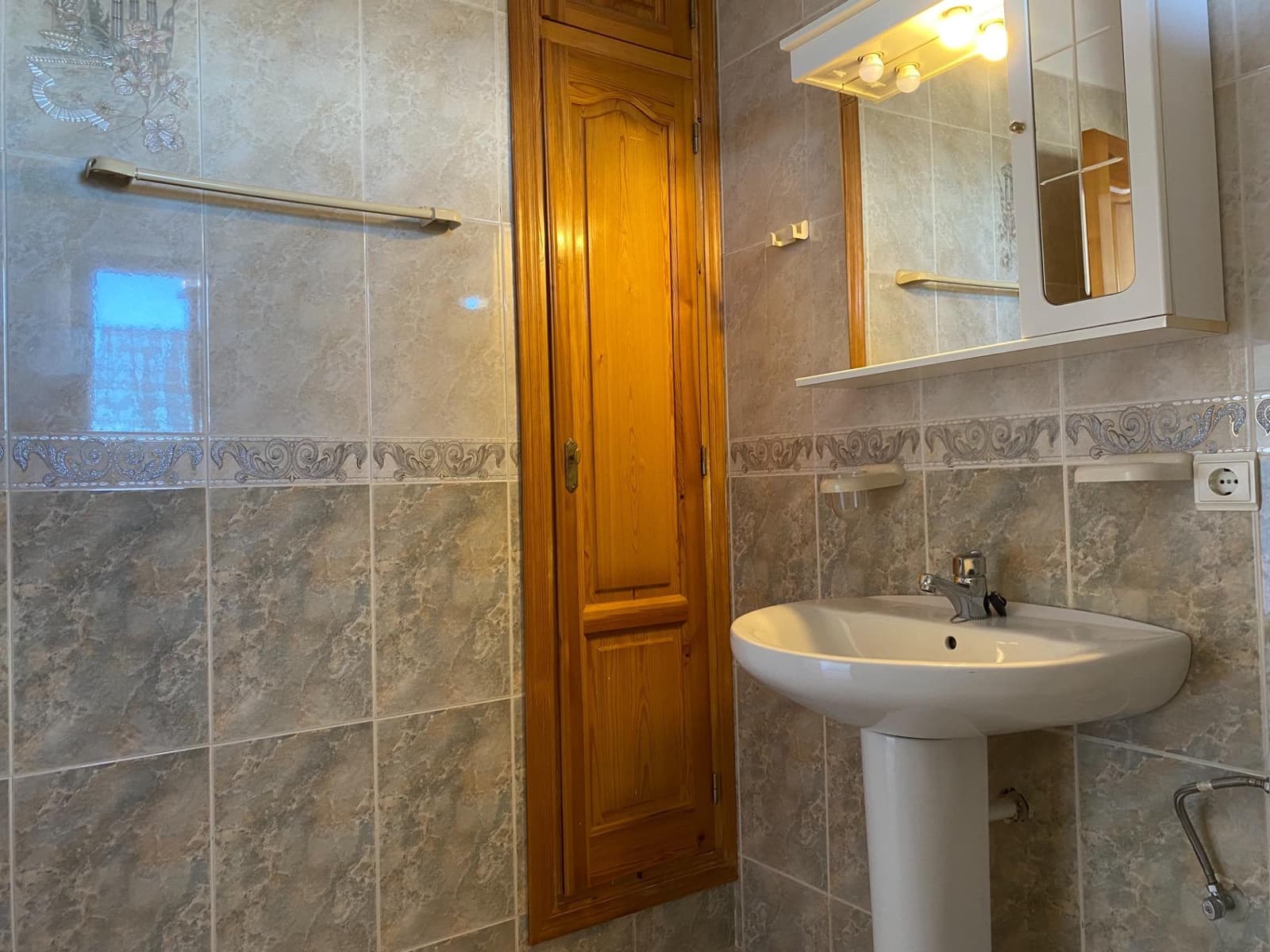 3 makuuhuone Huvila myytävänä paikassa Denia mukana uima-altaan - 580 000 € (Ref: 8576596)