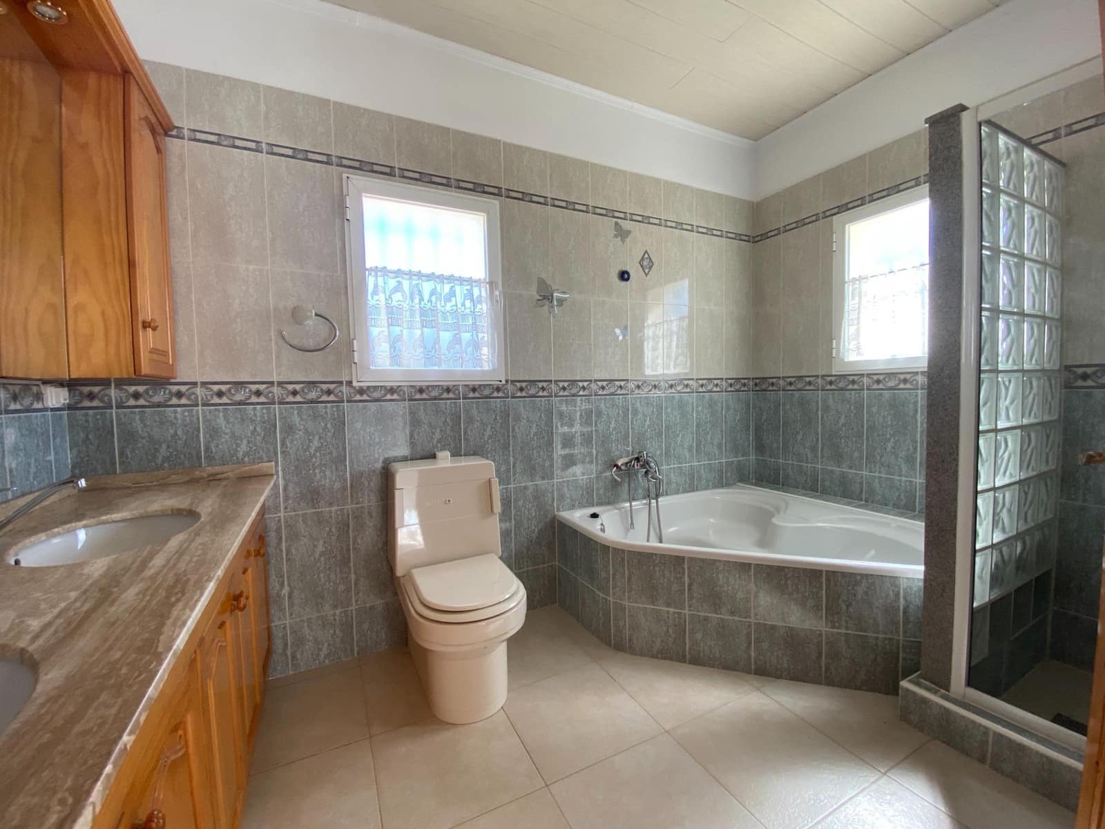 3 makuuhuone Huvila myytävänä paikassa Denia mukana uima-altaan - 580 000 € (Ref: 8576596)