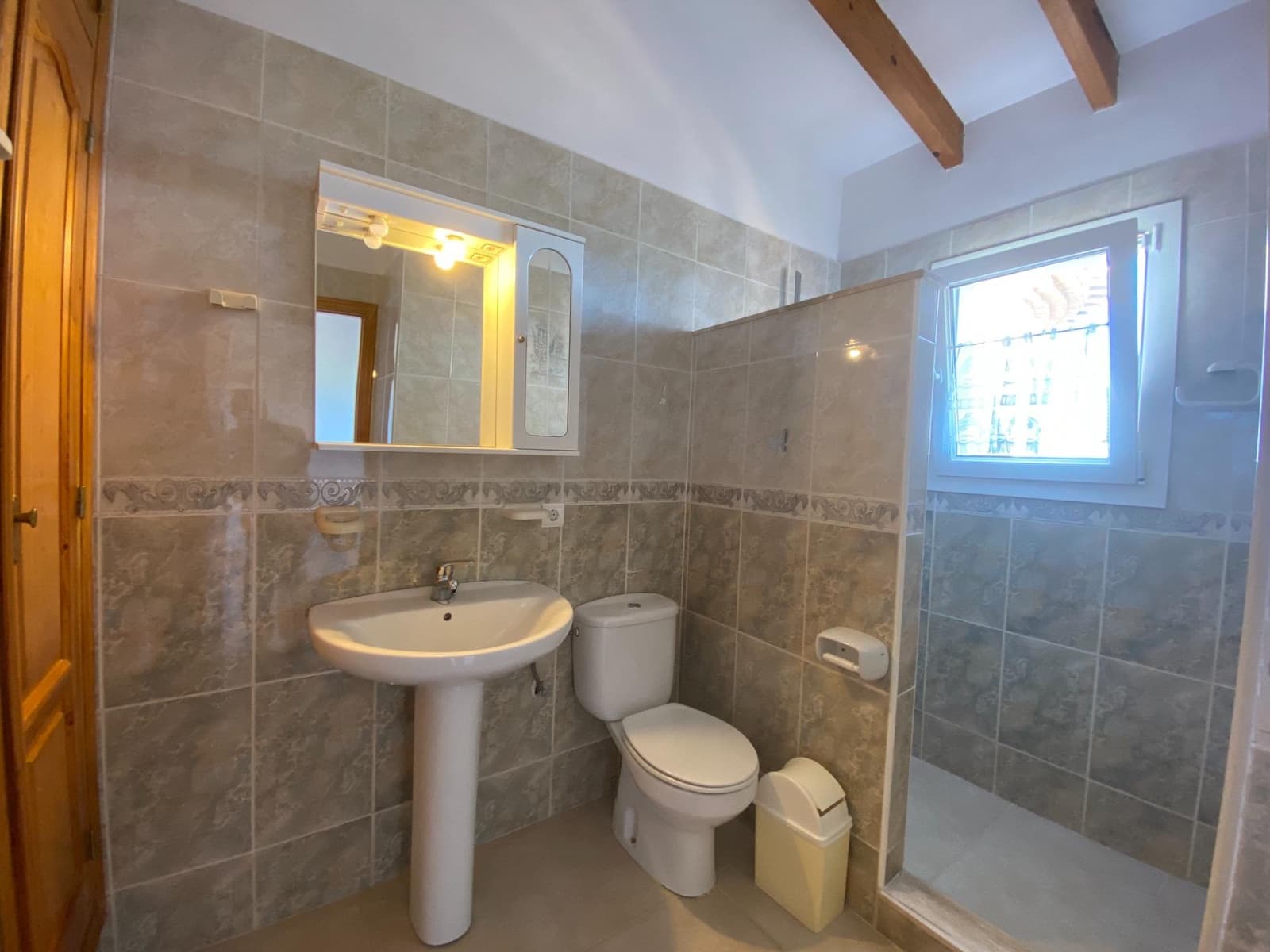 3 makuuhuone Huvila myytävänä paikassa Denia mukana uima-altaan - 580 000 € (Ref: 8576596)