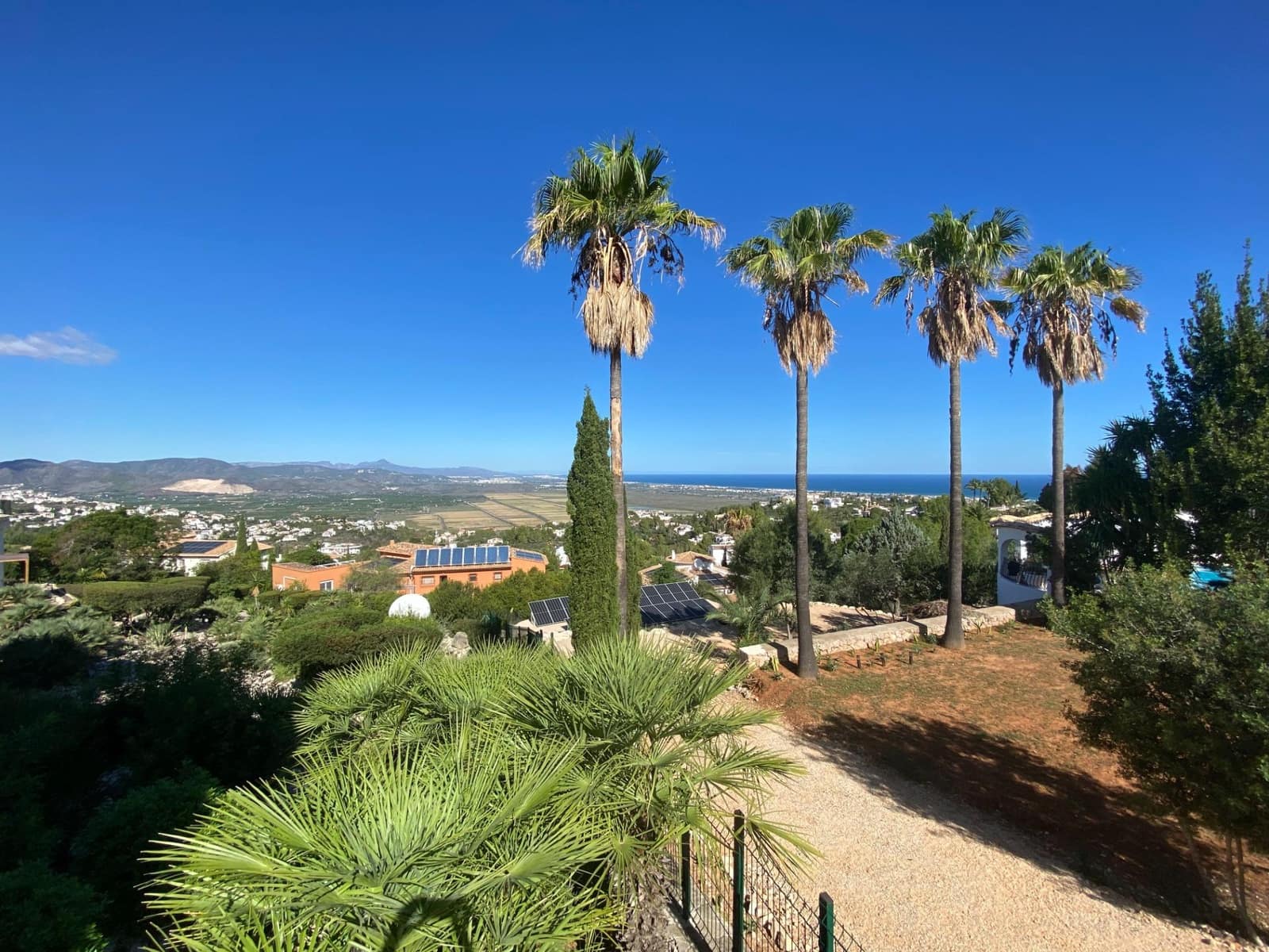 3 makuuhuone Huvila myytävänä paikassa Denia mukana uima-altaan - 580 000 € (Ref: 8576596)