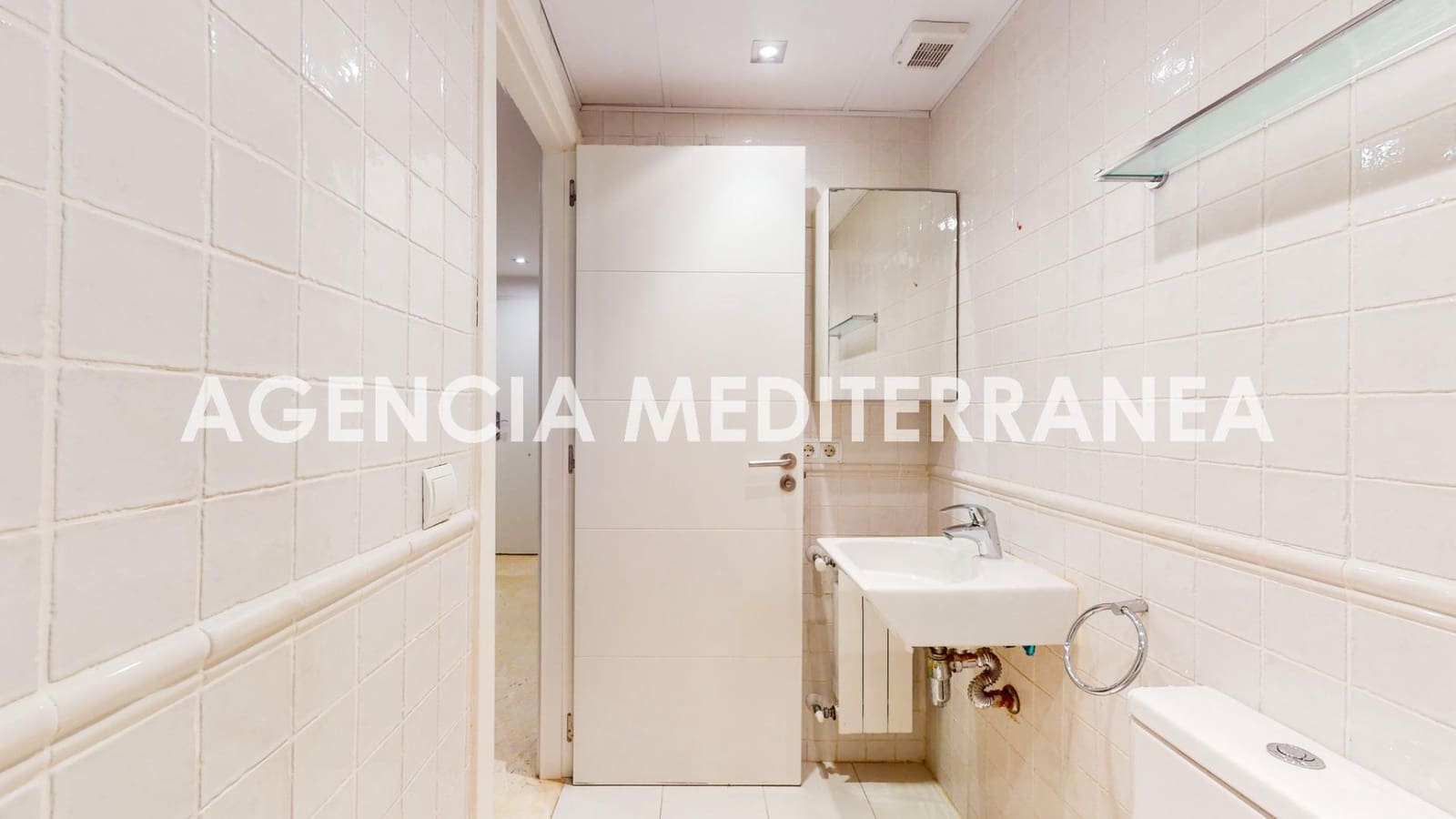 Pareado de 3 habitaciones en Paterna en venta con garaje - 495.000 € (Ref: 8641817)