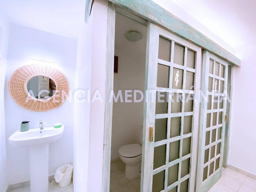 Chalet de 2 habitaciones en Dénia en venta - 500.000 € (Ref: 8767086)