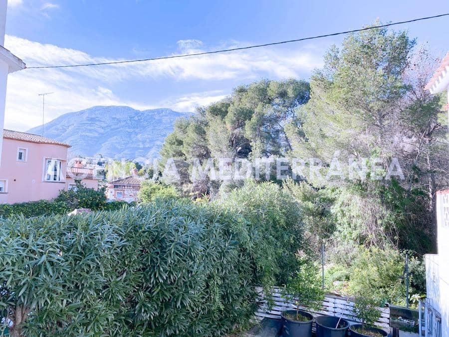 Chalet de 2 habitaciones en Dénia en venta - 500.000 € (Ref: 8767086)