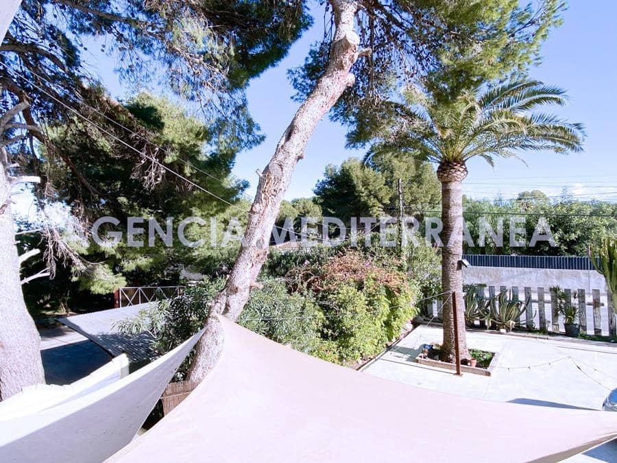 Chalet de 2 habitaciones en Dénia en venta - 500.000 € (Ref: 8767086)