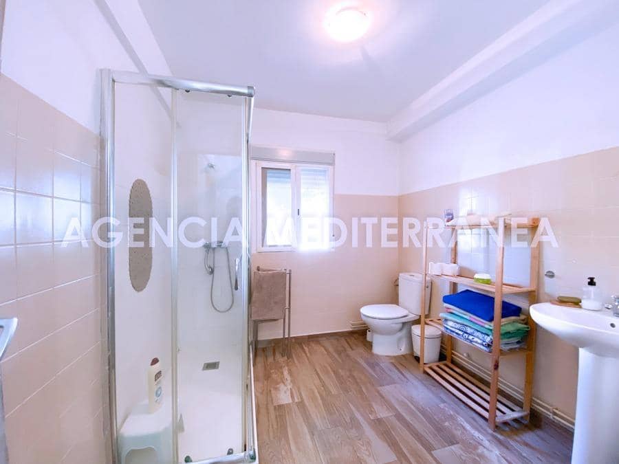 Chalet de 2 habitaciones en Dénia en venta - 500.000 € (Ref: 8767086)