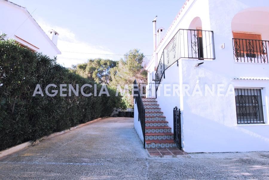 Chalet de 2 habitaciones en Dénia en venta - 500.000 € (Ref: 8767086)