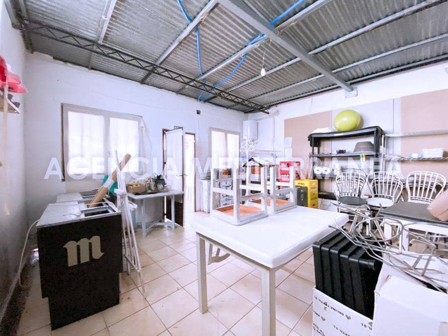 Chalet de 2 habitaciones en Dénia en venta - 500.000 € (Ref: 8767086)