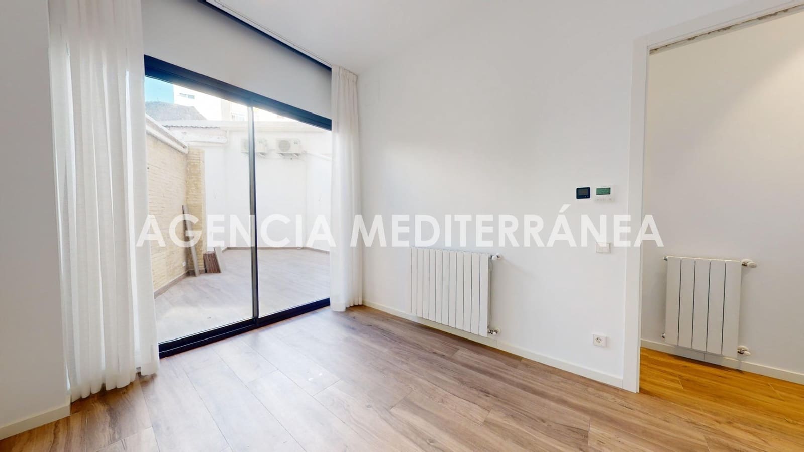 1 slaapkamer Flat te koop in Valencia stad - € 380.000 (Ref: 8792527)