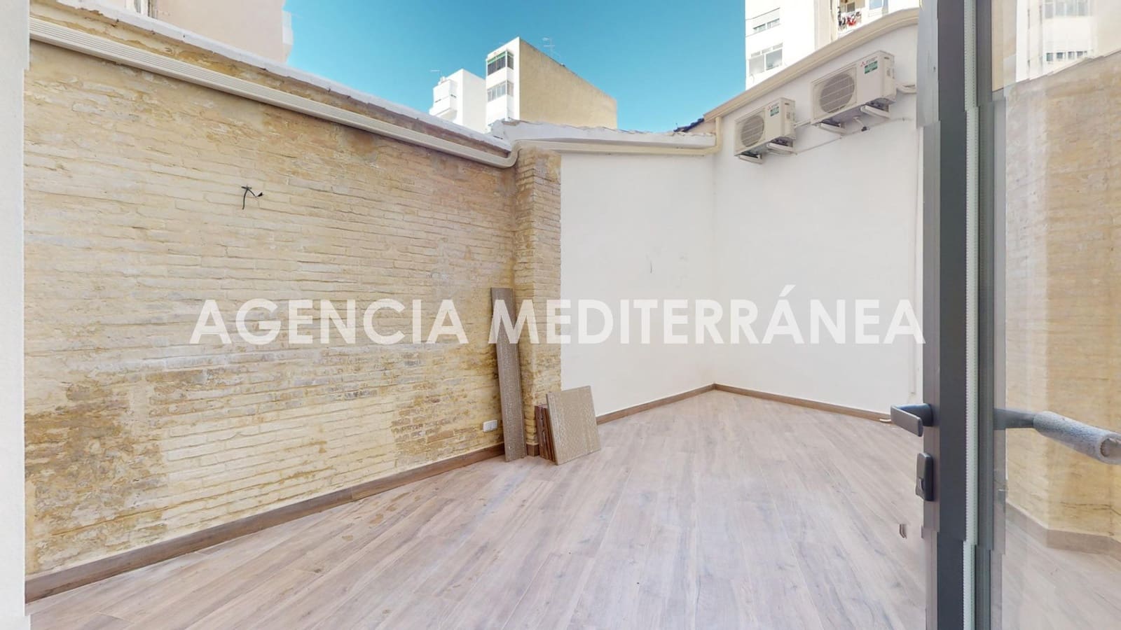 1 slaapkamer Flat te koop in Valencia stad - € 380.000 (Ref: 8792527)
