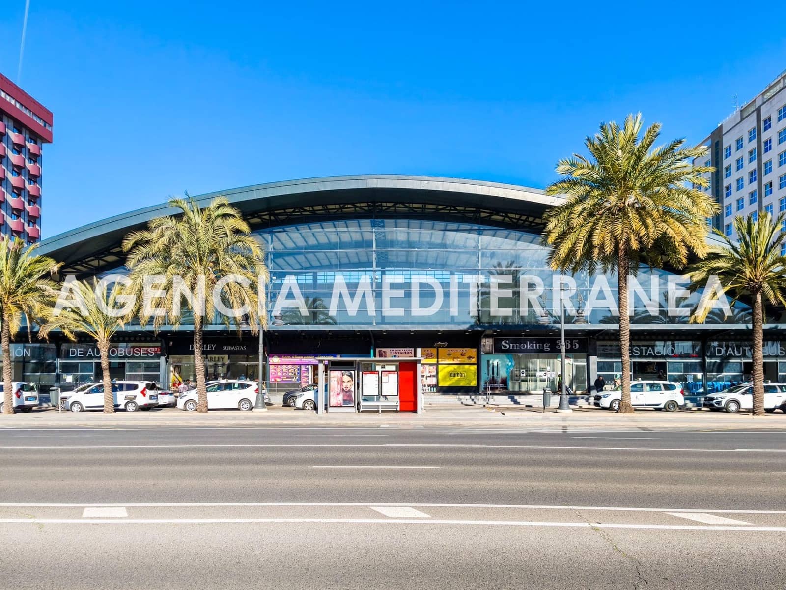 Komercyjne do wynajęcia w Miasto Walencja - 900 € (Ref: 8867302)