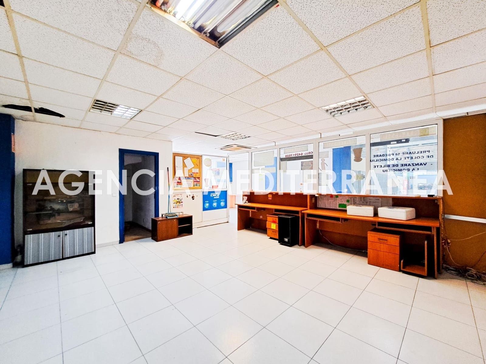 Komercyjne do wynajęcia w Miasto Walencja - 900 € (Ref: 8867302)