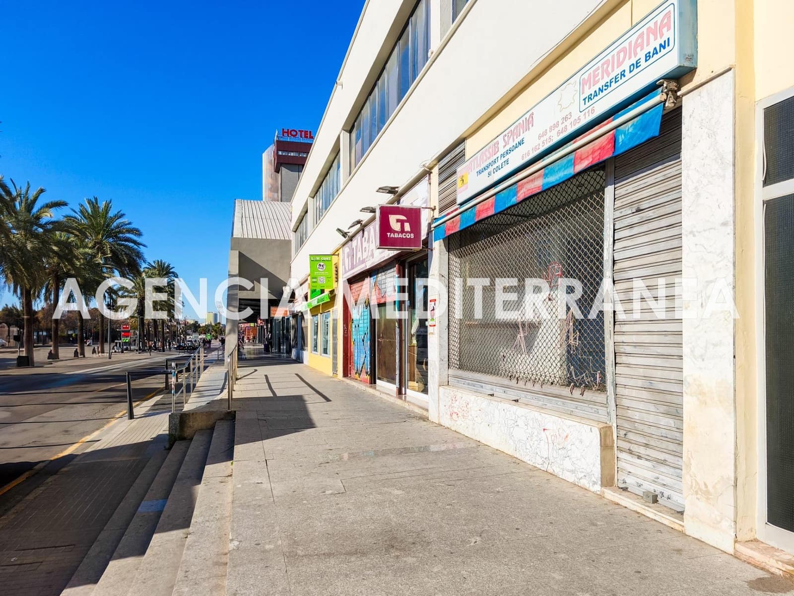 Komercyjne do wynajęcia w Miasto Walencja - 900 € (Ref: 8867302)