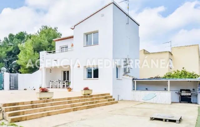 2 bedroom Terraced Villa for sale in Javea / Xàbia - € 349,000 (Ref: 8905572)