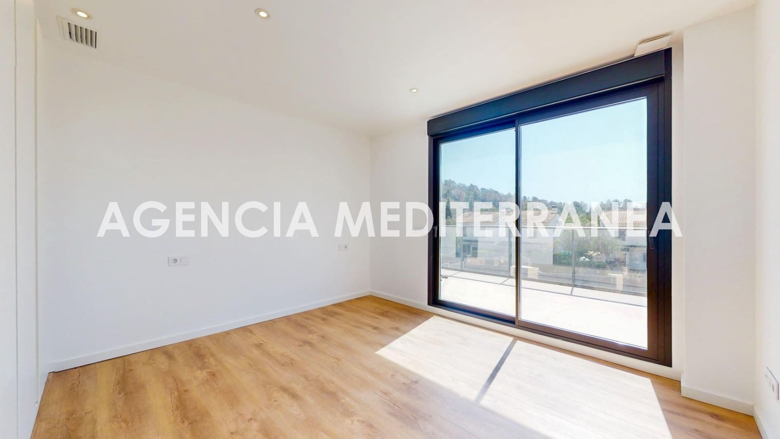 5 soverom Villa til salgs i Pucol med svømmebasseng - € 950 000 (Ref: 8932213)