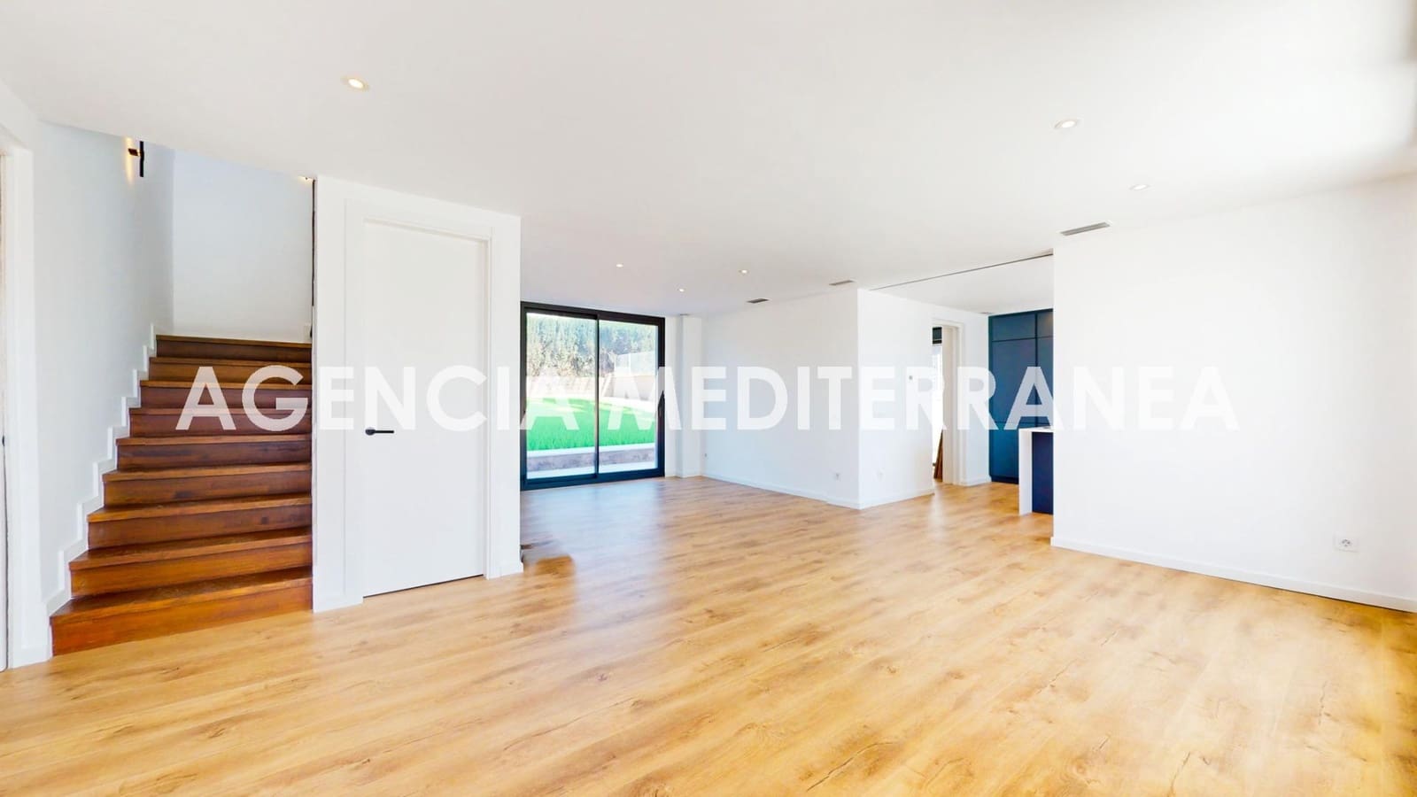 5 soverom Villa til salgs i Pucol med svømmebasseng - € 950 000 (Ref: 8932213)