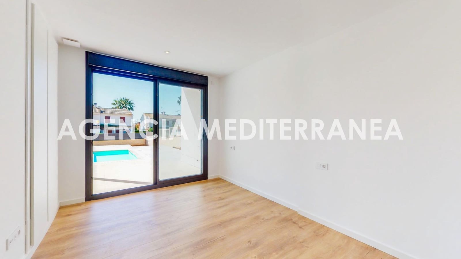 5 soverom Villa til salgs i Pucol med svømmebasseng - € 950 000 (Ref: 8932213)