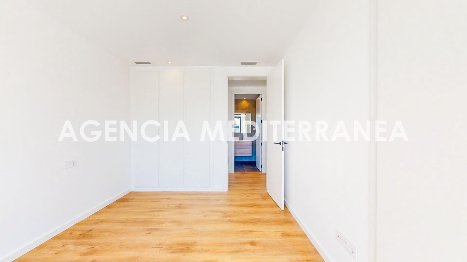 5 soverom Villa til salgs i Pucol med svømmebasseng - € 950 000 (Ref: 8932213)