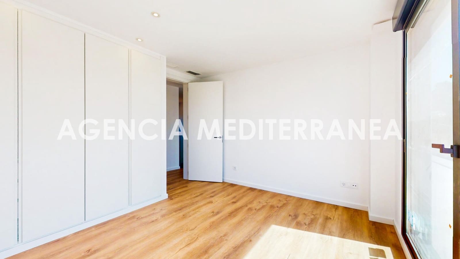 5 soverom Villa til salgs i Pucol med svømmebasseng - € 950 000 (Ref: 8932213)