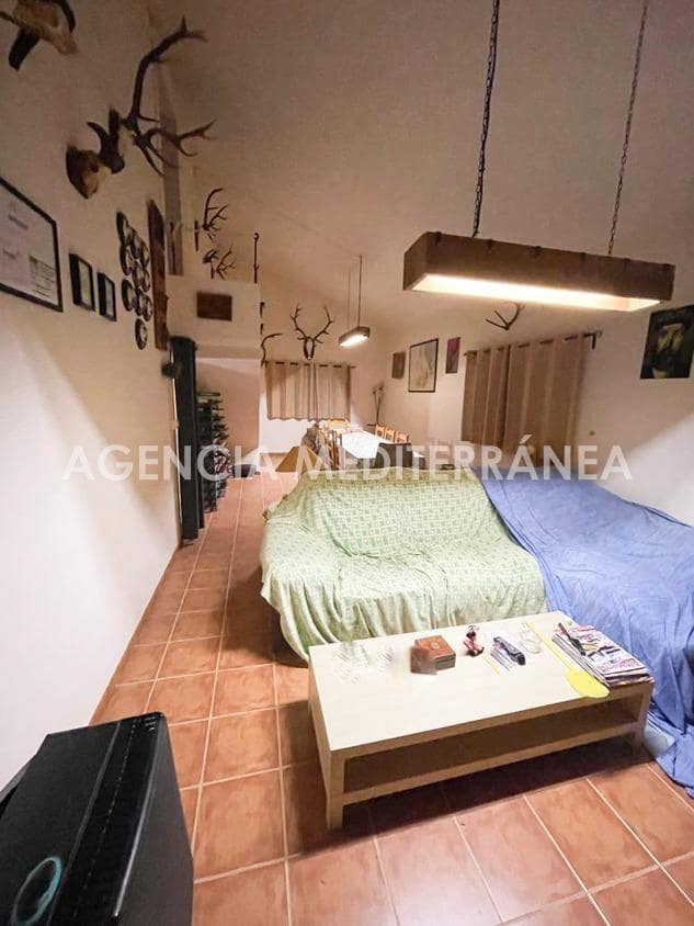 6 sypialnia Finka/Dom wiejski na sprzedaż w Almansa z basenem garażem - 560 000 € (Ref: 8946656)