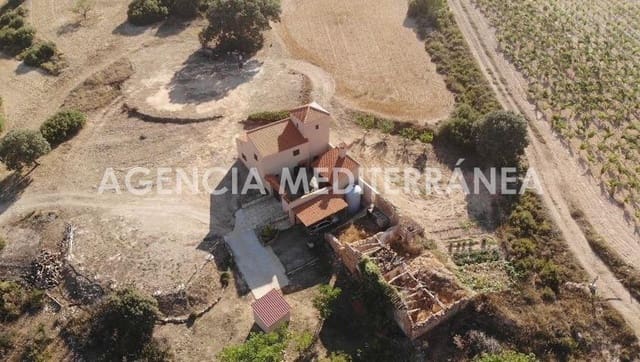 6 sypialnia Finka/Dom wiejski na sprzedaż w Almansa z basenem garażem - 560 000 € (Ref: 8946656)