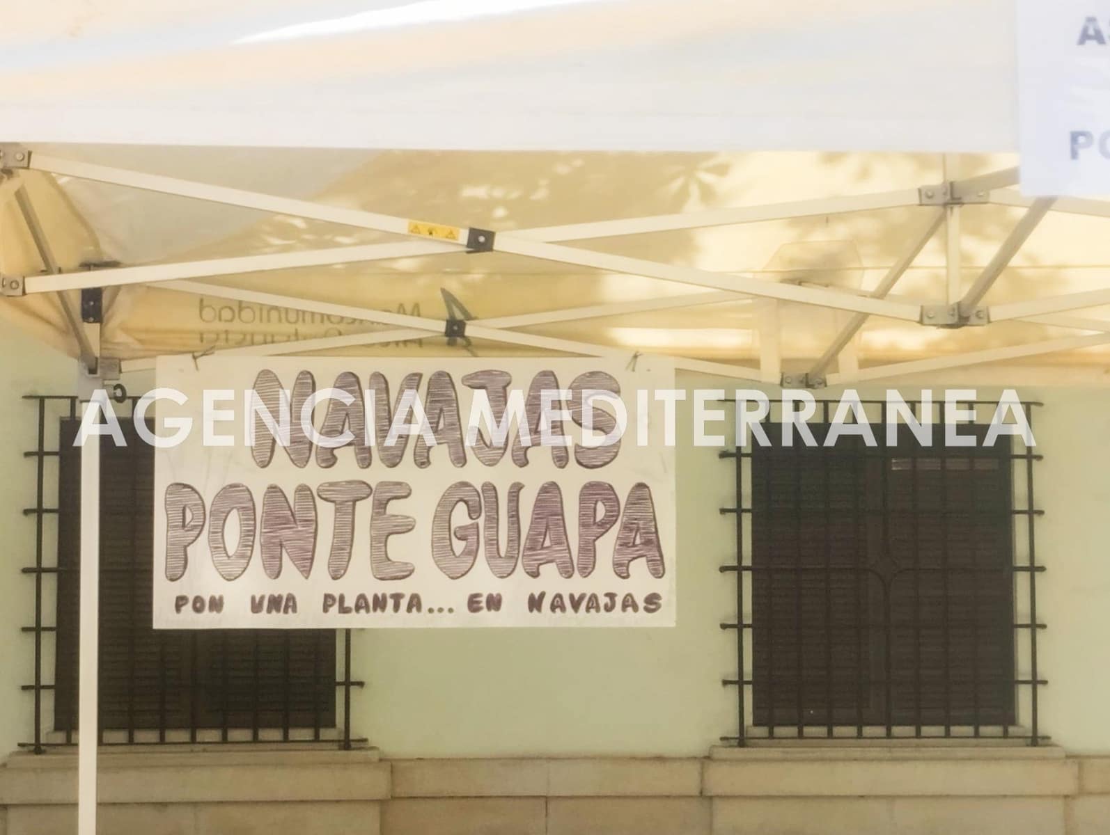 Piso de 6 habitaciones en Navajas en venta - 139.000 € (Ref: 8948990)