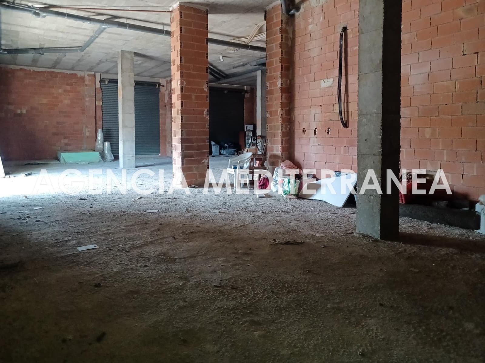 3 soveværelse Erhverv til leje i Alcasser - € 1.500 (Ref: 8950503)