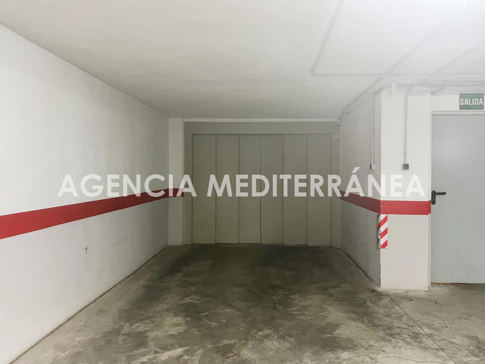 Garaż na sprzedaż w Miasto Walencja - 25 000 € (Ref: 8998654)