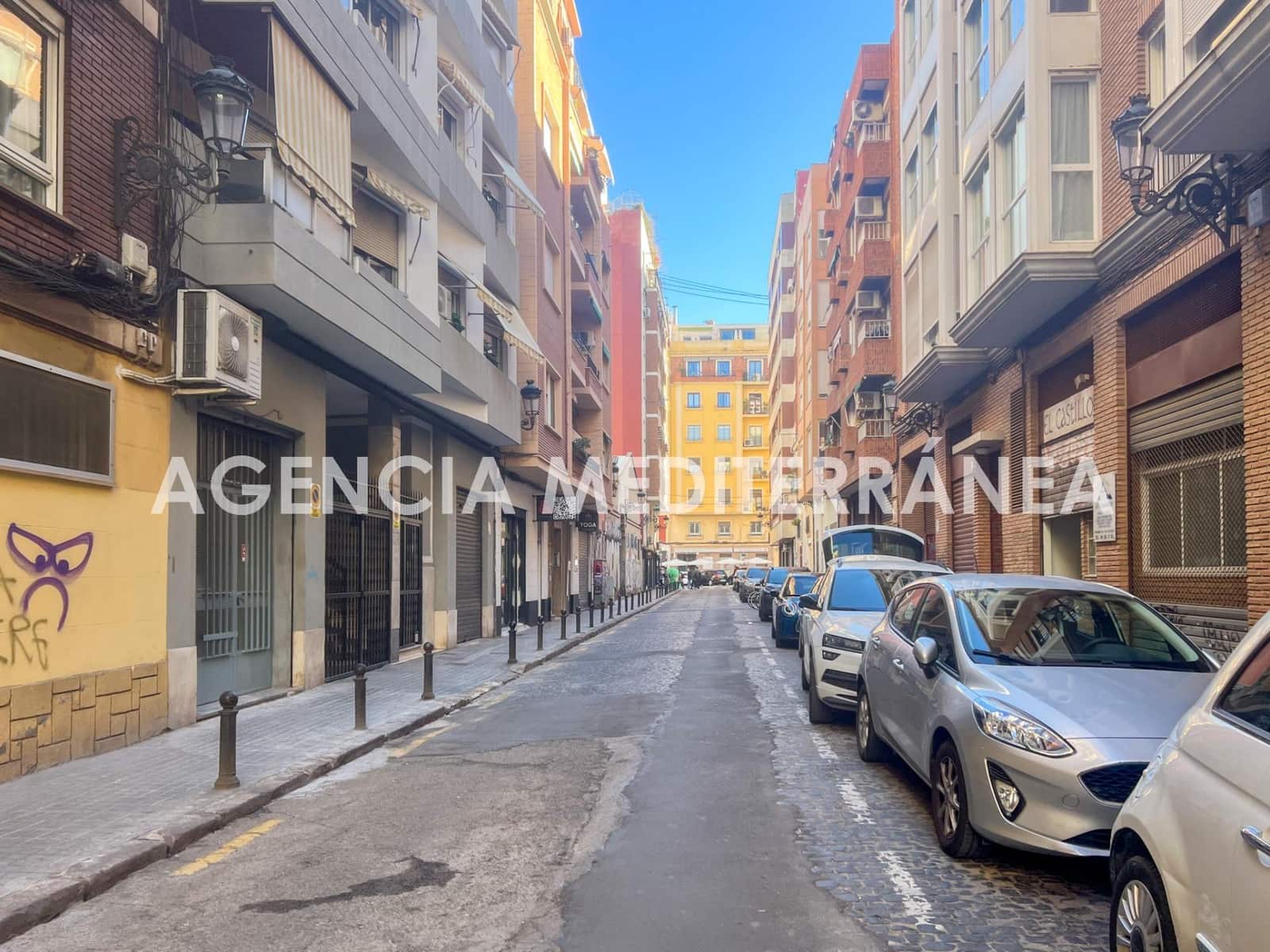 Garaż na sprzedaż w Miasto Walencja - 25 000 € (Ref: 8998654)