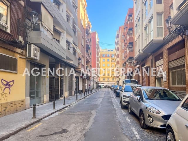 Garage in vendita in Arrancapins, Valencia città - 25.000 € (Rif: 8998654)