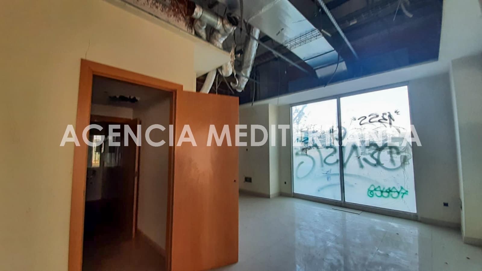 Commercieel te koop in Valencia stad - € 581.500 (Ref: 8998661)