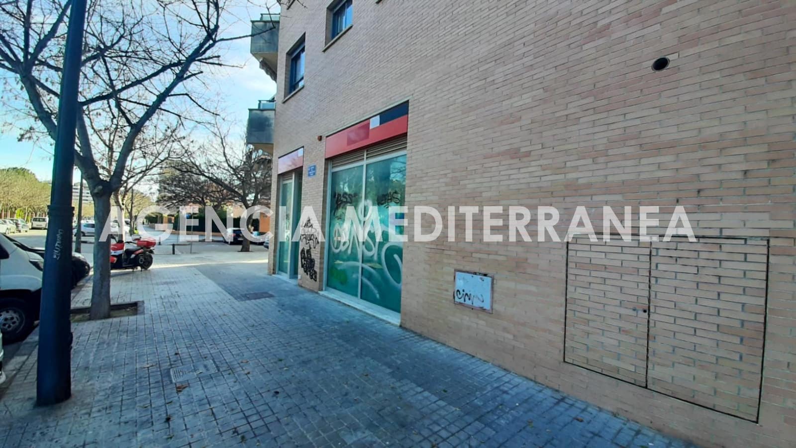Commercieel te koop in Valencia stad - € 581.500 (Ref: 8998661)