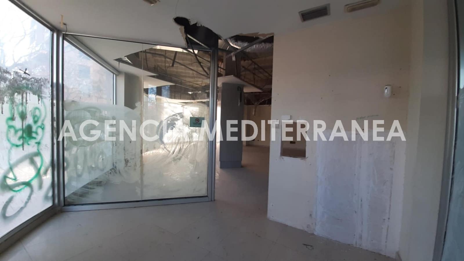 Commercieel te koop in Valencia stad - € 581.500 (Ref: 8998661)