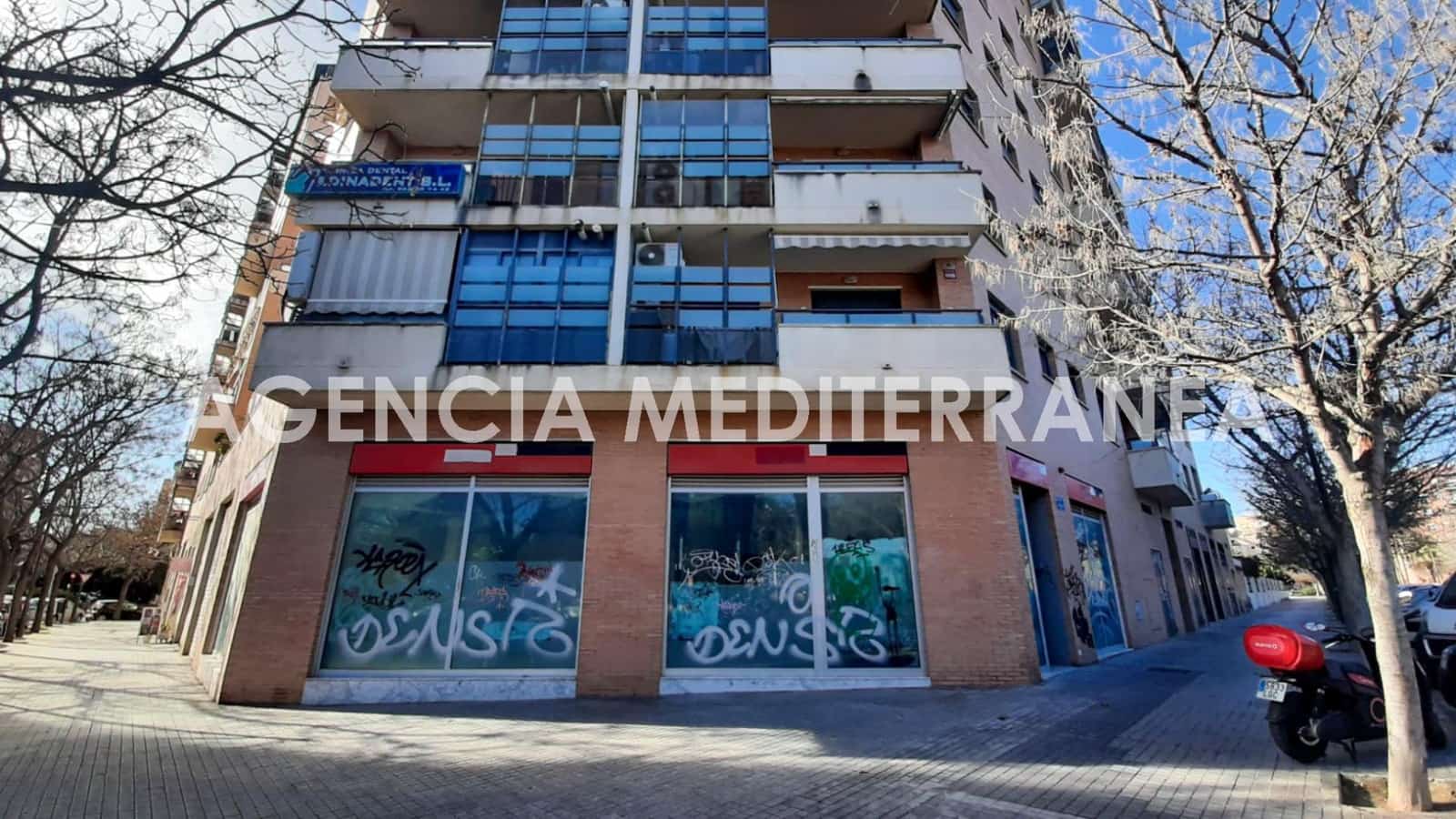 Commercieel te koop in Valencia stad - € 581.500 (Ref: 8998661)
