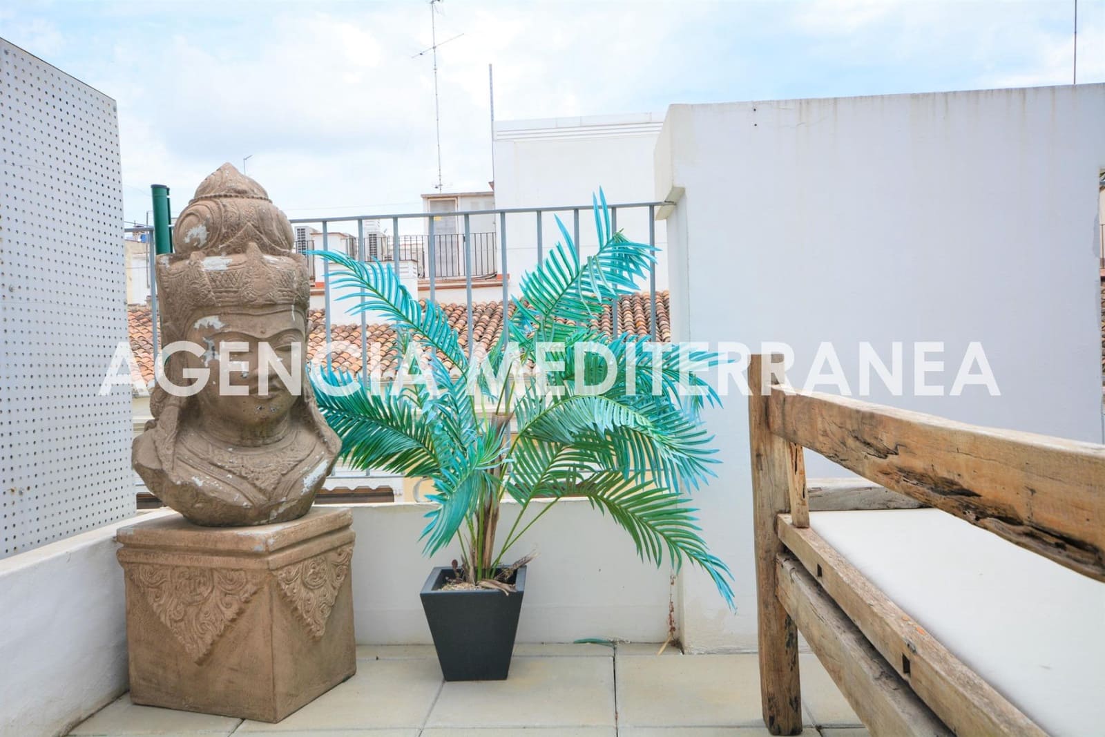 Penthouse de 3 chambres à louer à Valence ville - 3 400 € (Ref: 9001095)