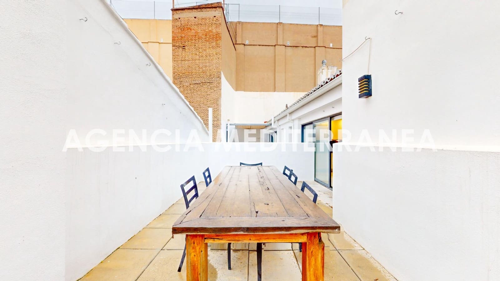 Penthouse de 3 chambres à louer à Valence ville - 3 400 € (Ref: 9001095)