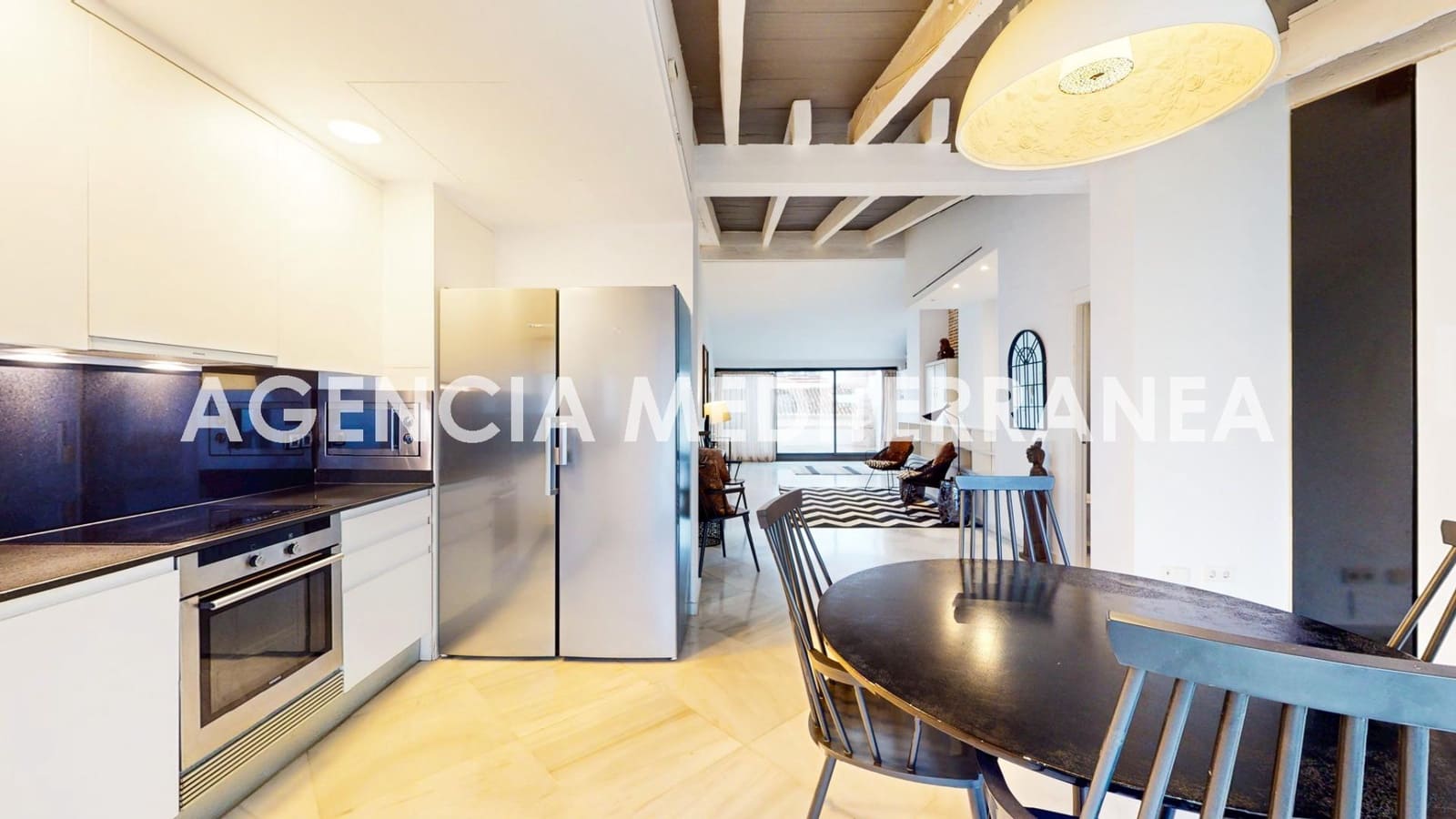 Penthouse de 3 chambres à louer à Valence ville - 3 400 € (Ref: 9001095)