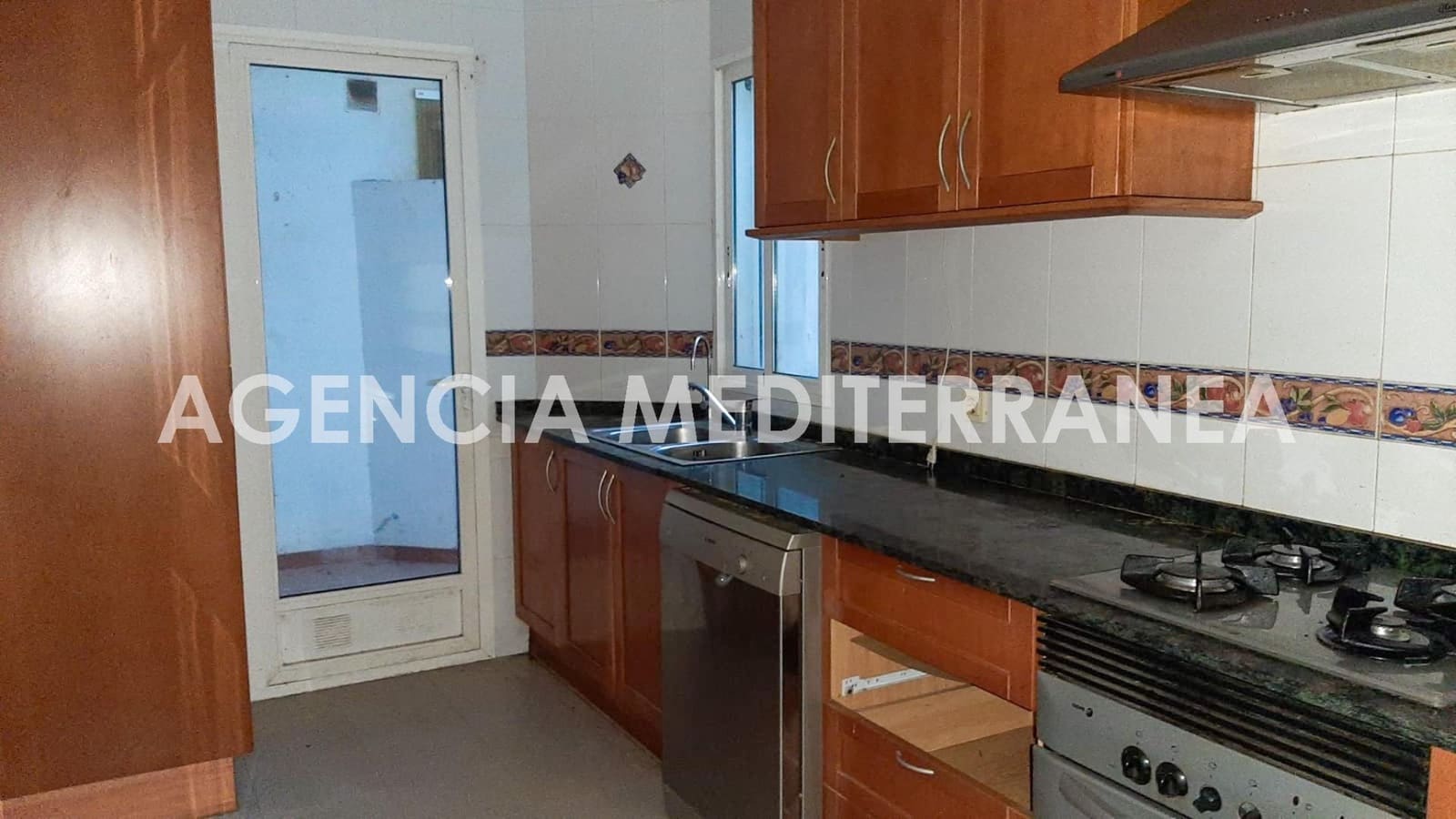 3 sypialnia Mieszkanie na sprzedaż w Enguera z garażem - 98 000 € (Ref: 9001101)