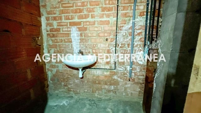 Local Commercial à vendre à Quart de Poblet - 79 900 € (Ref: 9003114)