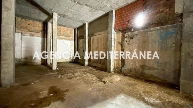Commercieel te koop in Quart de Poblet - € 79.900 (Ref: 9003114)