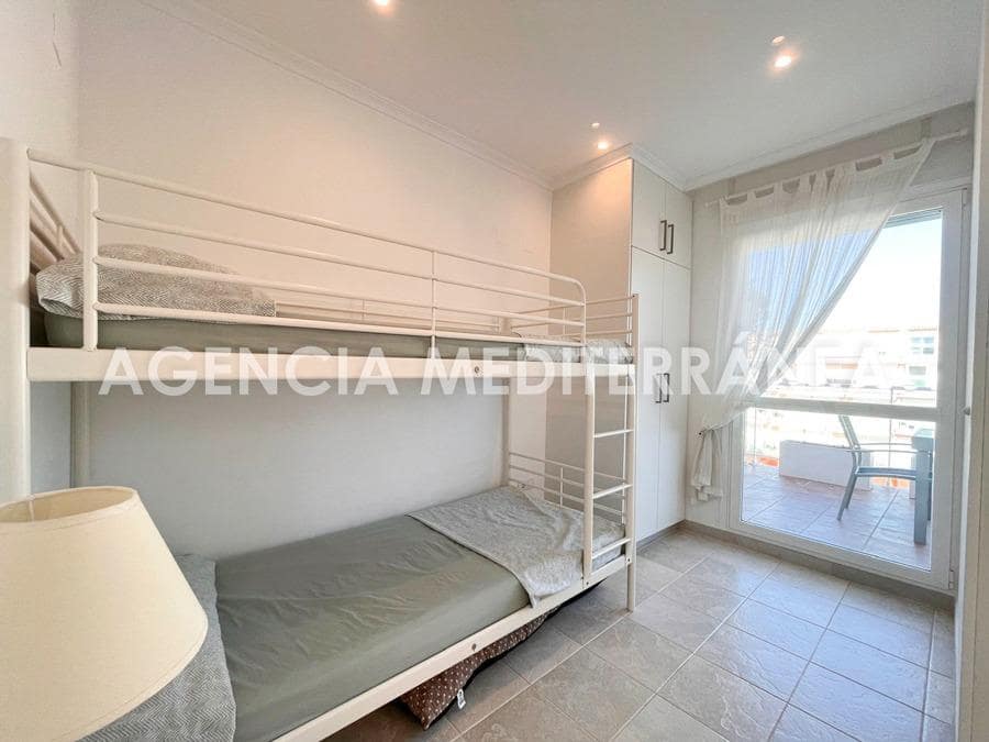 3 soveværelse Penthouse til salg i Denia med swimmingpool garage - € 420.000 (Ref: 9008096)