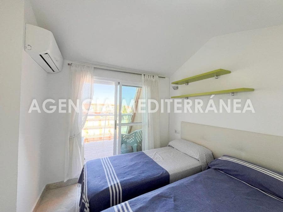 3 soveværelse Penthouse til salg i Denia med swimmingpool garage - € 420.000 (Ref: 9008096)